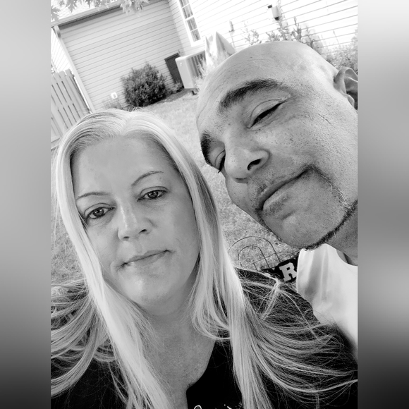 Meet your Posher, Amy - Picture 3 of 6